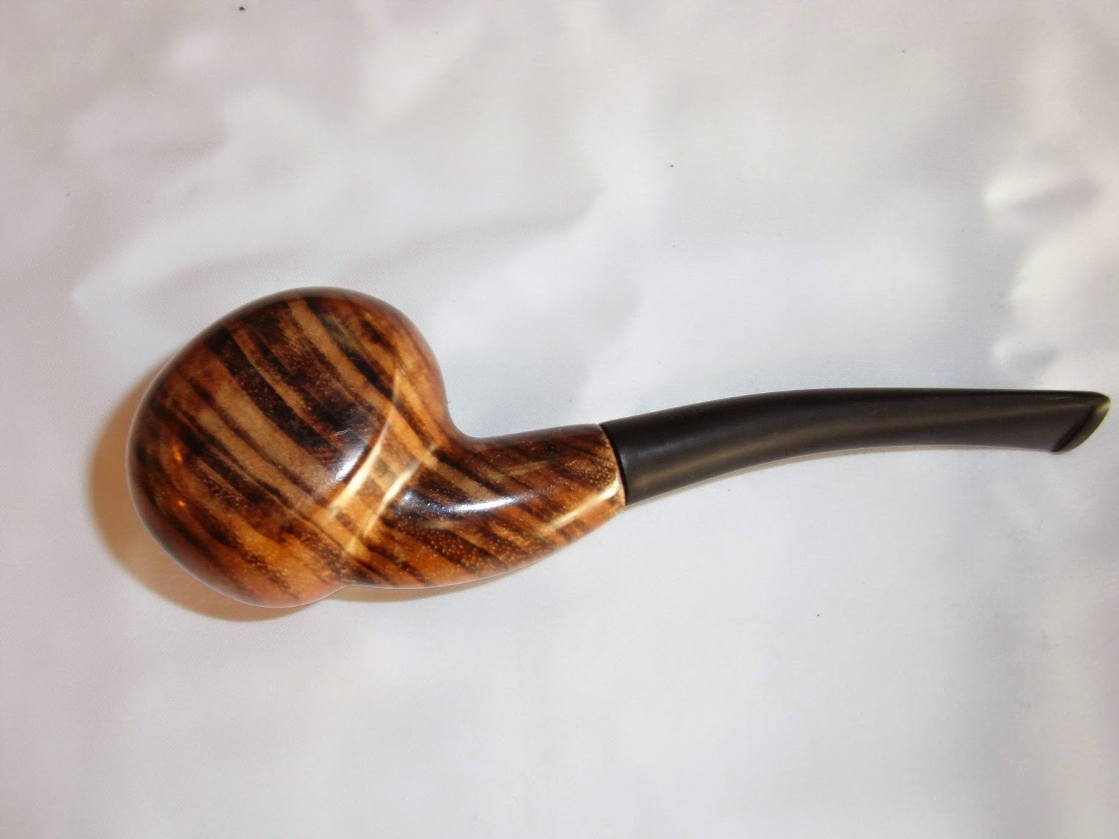 Malaysia Tobacco Smoking Pipes